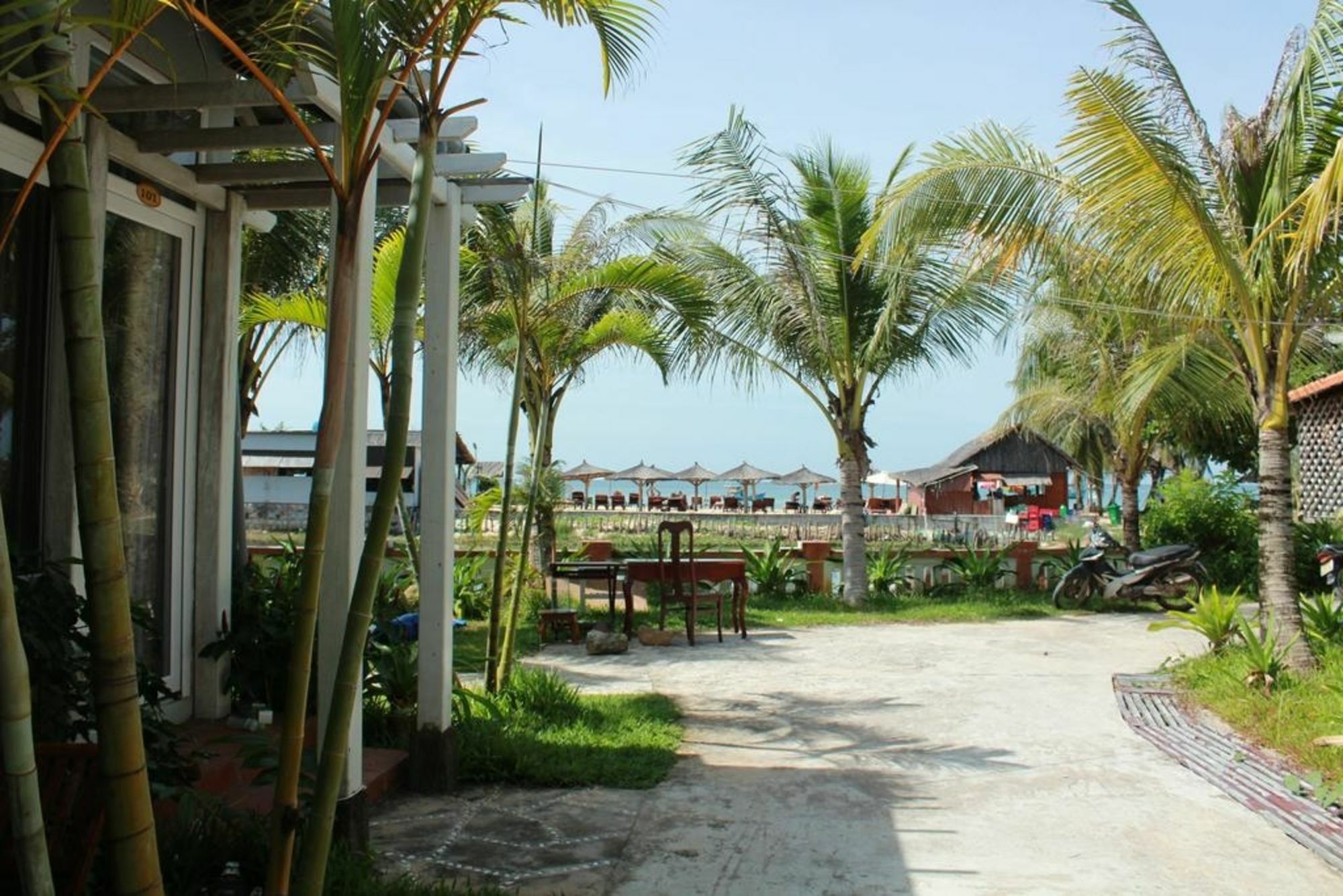 Coastal Village Beach Resort Phu Quoc Exteriör bild